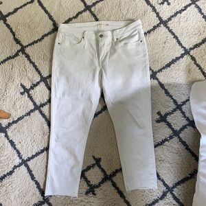 Levi’s white jeans